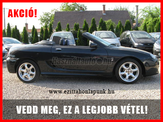 Fekete kabrió fotója. A képre piros keret, "Akció" és egyéb feliratok valamint egy honlap címe lett rászerkesztve, ezért nem felel meg a Használtautó.hu szabályainak.