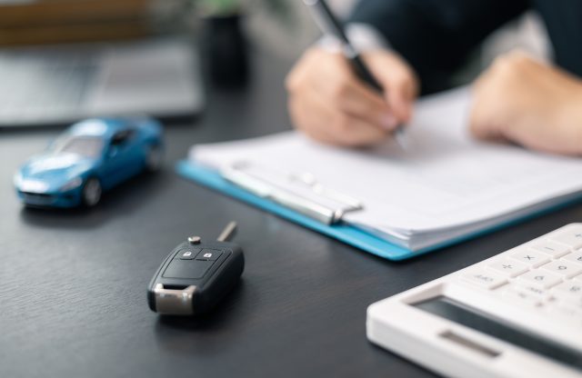 Munkáshitelből autó: mire elég ma 4 millió forint a használtautó-piacon?
